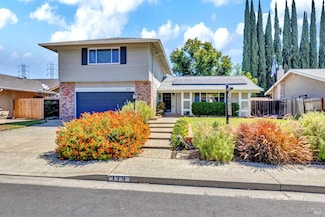 179 N Alamo Dr, Vacaville, CA 95688