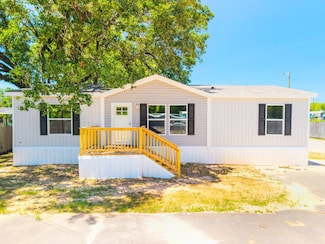 108 U S 43 Unit 4, Axis, AL 36505