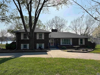 23 Locust Ln, Emporia, KS 66801