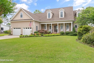 2710 Scarborough Way, Southport, NC 28461