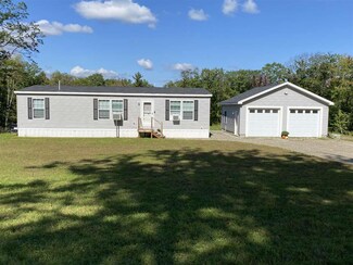 662 Suncook Valley Rd, Alton, NH 03809