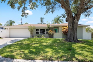 1530 Picardy Cir, Clearwater, FL 33755
