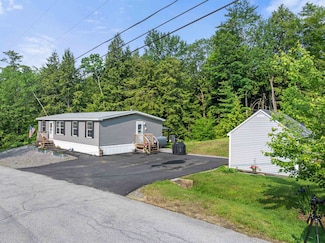 85 Lakewood Dr, Belmont, NH 03220