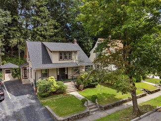 71 Brownell St, Worcester, MA 01602