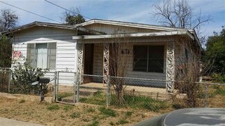 1102 Willow St, Laredo, TX 78040
