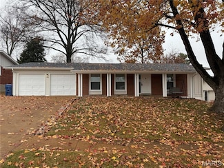 3515 Saint Catherine St, Florissant, MO 63033