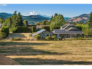 3852 Belmont Dr, Hood River, OR 97031