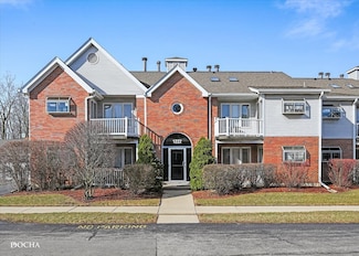 1222 Chalet Rd Unit 102, Naperville, IL 60563