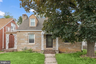 904 W Burke St, Martinsburg, WV 25401