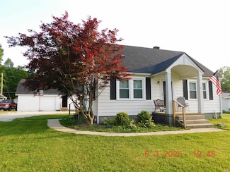 1421 E Water St, Borden, IN 47106