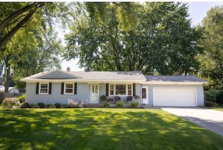 7775 Hollyhock Ave, Jenison, MI 49428