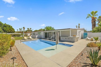 2301 E Acacia Rd N, Palm Springs, CA 92262