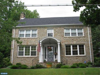 69 N Main St, Woodstown, NJ 08098