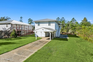 10191 Avenue D, Bay Saint Louis, MS 39520