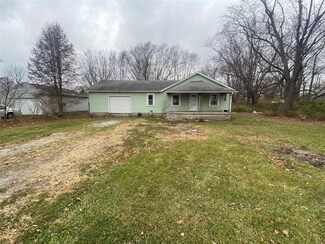 2754 E 200 S, Anderson, IN 46017