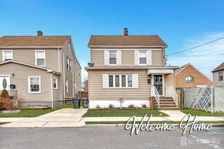 30 Liberty St, Carteret, NJ 07008