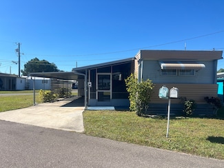 553 Falcon Ave, Lakeland, FL 33815