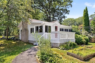 14 Mountain Trail, Pleasantville, NY 10570