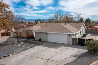 5220 Irving Blvd NW, Albuquerque, NM 87114