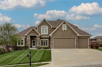 4535 NW Verona Dr, Riverside, MO 64150