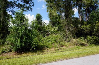 2085 SW Kimberly Ave, Port Saint Lucie, FL 34953
