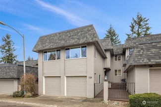 17408 NE 27th St Unit 39, Redmond, WA 98052