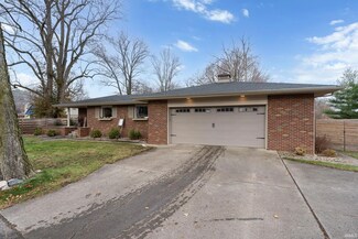 817 Prince William Rd, Delphi, IN 46923