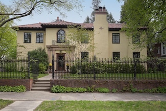 1769 Dupont Ave S Unit 1, Minneapolis, MN 55403