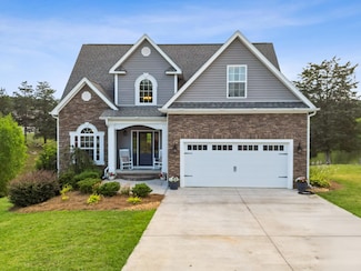 89 Hicks Ln, Rock Spring, GA 30739