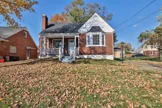 306 Pershing Ave, Cincinnati, OH 45215