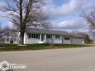10684 S 36th Ave W, Colfax, IA 50054