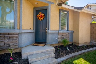 4492 Spring Knolls Ct, Riverside, CA 92505