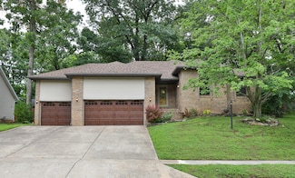 3841 W Woodland St, Springfield, MO 65807