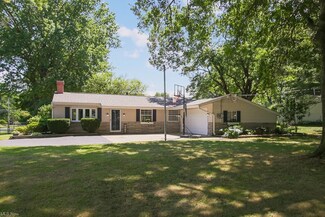 8051 Swallow Dr, MacEdonia, OH 44056