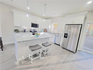 904 Back Creek Rd, Seaford, VA 23696