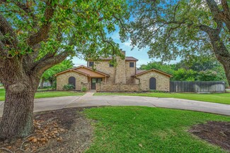 3001 Rustling Oaks Dr, Bryan, TX 77802