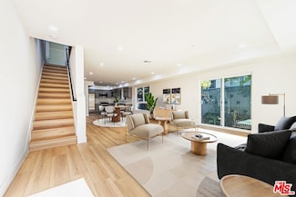 5436 Romaine St Unit 1/2, Los Angeles, CA 90038