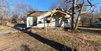 603 N Ash St, Ponca City, OK 74601