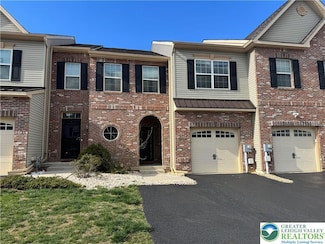 4478 Cottonwood Dr, Nazareth, PA 18064
