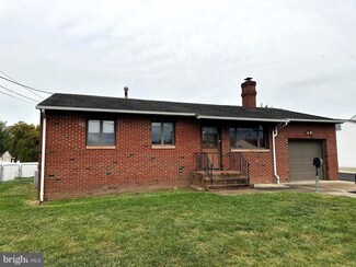 52 Elmont Rd, Trenton, NJ 08610