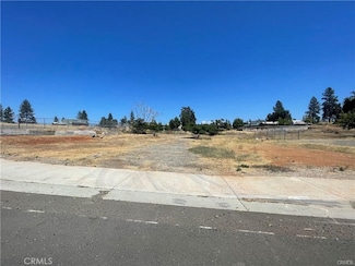 35 Pearson Rd, Paradise, CA 95969