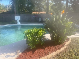 5203 Clarendon Rd, Jacksonville, FL 32205