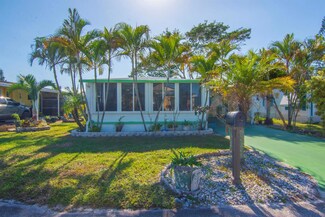 9 Bernardo Ln, Port St. Lucie, FL 34952