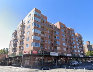 45-06 64th St, Woodside, NY 11377