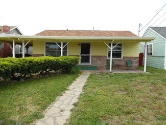 24 Emme St, Freedom, CA 95019