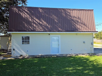 225 Gemini St, Larose, LA 70373