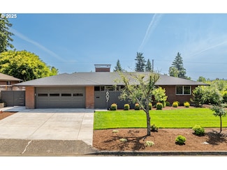 607 W 35th St, Vancouver, WA 98660