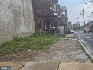 1813 N Natrona St, Philadelphia, PA 19121