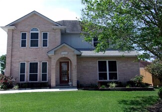 3808 Lake Arrowhead Dr, Harvey, LA 70058