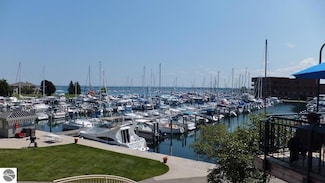 12755 S Marina Village Dr Unit 56, Traverse City, MI 49684
